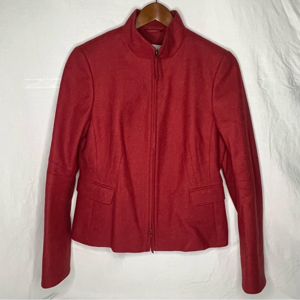 Akris Punto 100% wool red lady jacket w/beautiful stitching. EUC